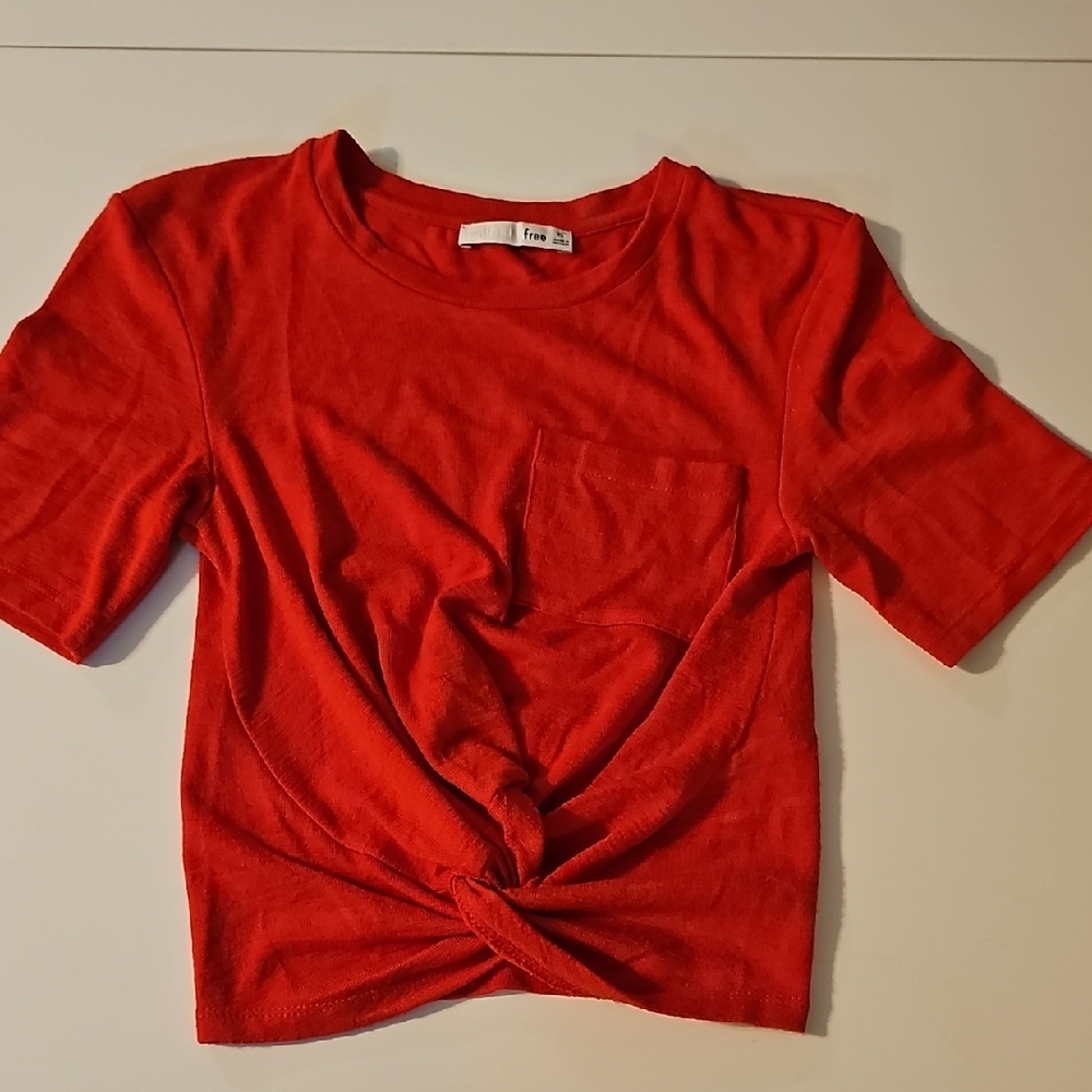 Wilfred Free Vibrant Red Tee